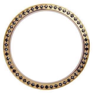 Christina Design London Collect Forgyldt Top Ring med 54 sorte safirer